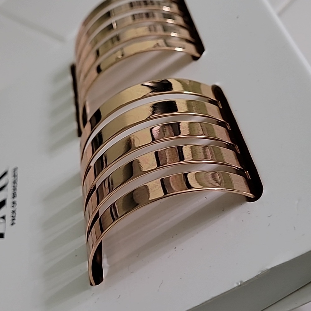 Beautiful cuff bracelets - Picture 7 of 10